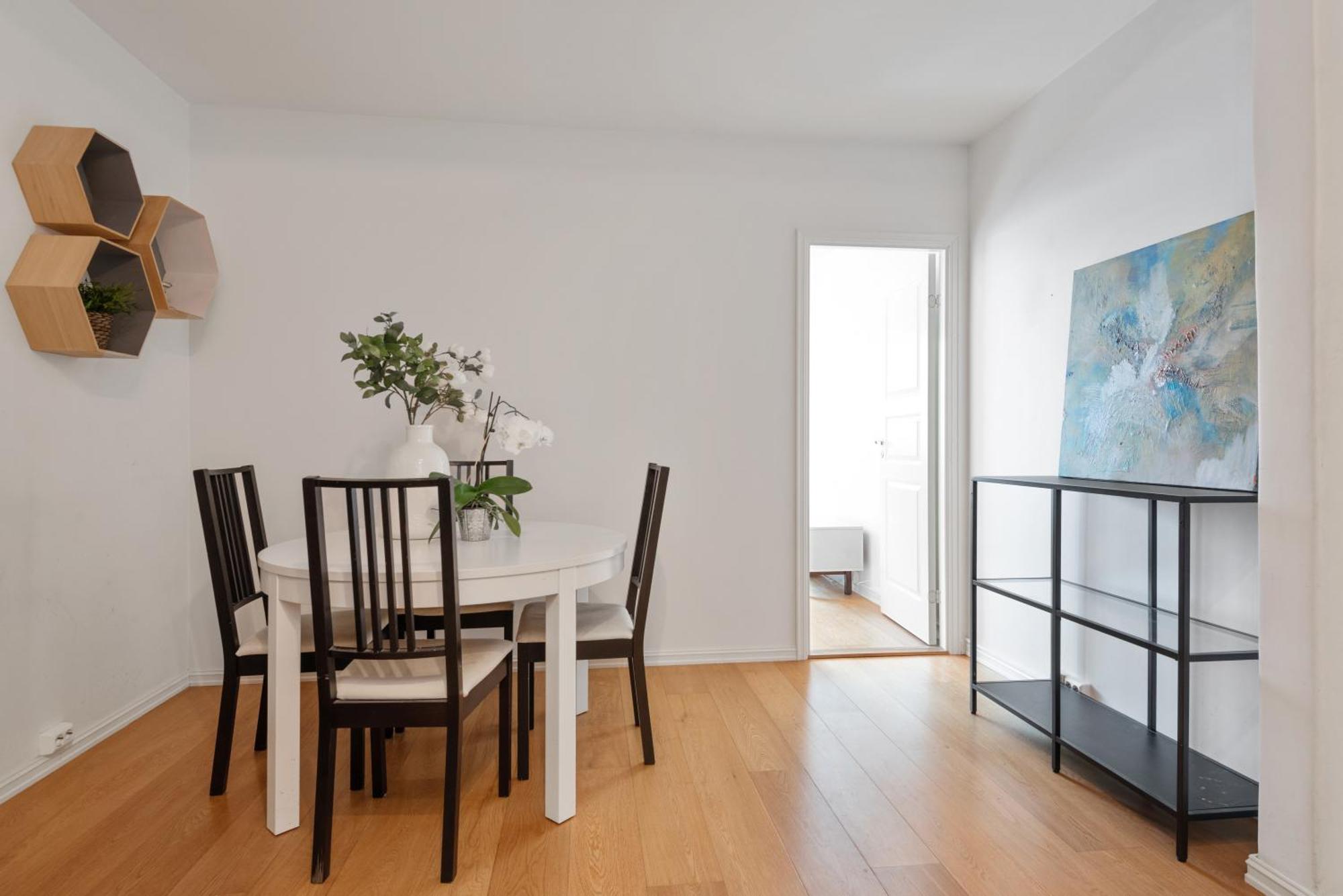 Large - Luxurious Neighborhood - 8 Pax Oslo